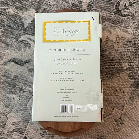 Set of Two Serving Bowls & Wood Board - Picture 4 of 6